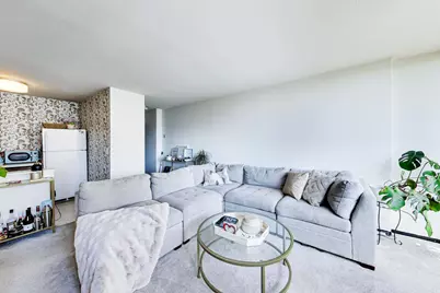 2740 N Pine Grove Avenue #8C, Chicago, IL 60614 - Photo 7