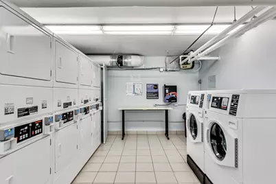 2740 N Pine Grove Avenue #8C, Chicago, IL 60614 - Photo 19