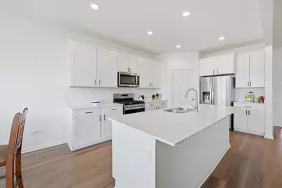 6208 Longford Lane, Tinley Park, IL 60477 - Photo 3