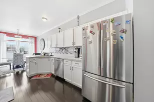 18510 Bellagio Cir, Tinley Park, IL 60477 - Photo 9