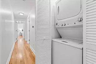 1525 W Cullom Ave, Chicago, IL 60613 - Photo 15