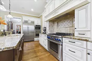 21660 W Savanna Ln, Kildeer, IL 60047 - Photo 9