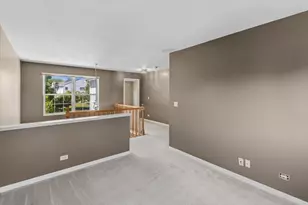 2010 Orchard Ln, Carpentersville, IL 60110 - Photo 15