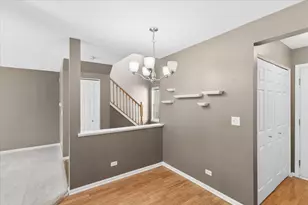 2010 Orchard Ln, Carpentersville, IL 60110 - Photo 9