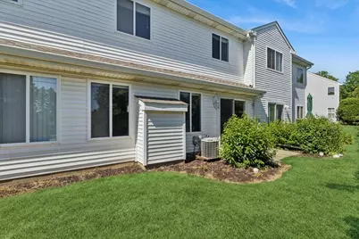 2010 Orchard Lane, Carpentersville, IL 60110 - Photo 17
