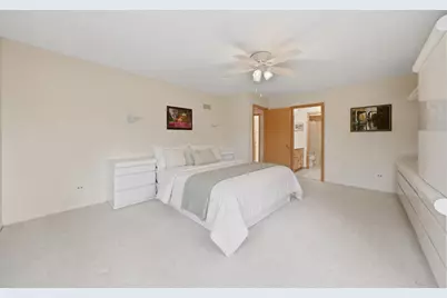 2453 Seville Circle, Northbrook, IL 60062 - Photo 15