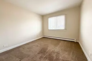 915 Westmoreland Dr, Vernon Hills, IL 60061 - Photo 11