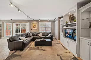 7110 N Odell Ave, Chicago, IL 60631 - Photo 9