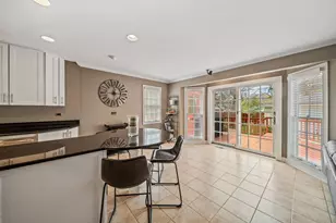 7110 N Odell Ave, Chicago, IL 60631 - Photo 7