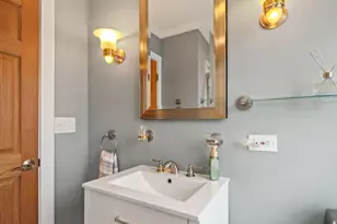 7110 N Odell Ave, Chicago, IL 60631 - Photo 31