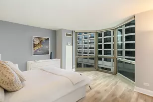 195 N Harbor Dr, Chicago, IL 60601 - Photo 5