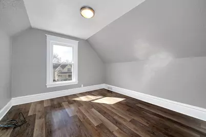 906 S 5th Street, Rockford, IL 61104 - Photo 3