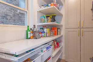 2921 N Seeley Ave, Chicago, IL 60618 - Photo 9