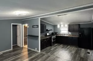 607 Park Ave, Belvidere, IL 61008 - Photo 3