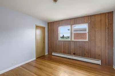 8736 N Ozark Avenue, Niles, IL 60714 - Photo 9