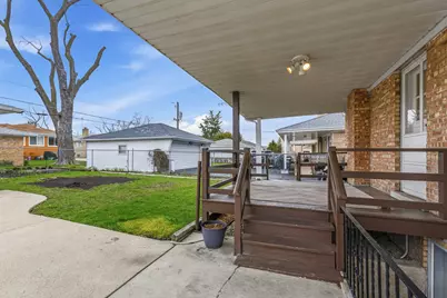 8736 N Ozark Avenue, Niles, IL 60714 - Photo 15