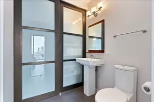 [Address not provided], Chicago, IL 60611 - Photo 15