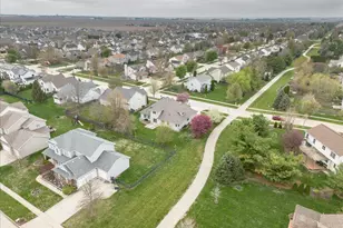 4705 Stonebridge Dr, Champaign, IL 61822 - Photo 13