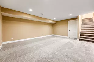 4705 Stonebridge Dr, Champaign, IL 61822 - Photo 49
