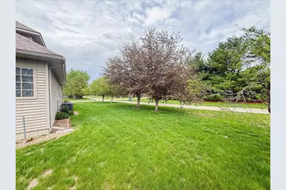 4705 Stonebridge Drive, Champaign, IL 61822 - Photo 55