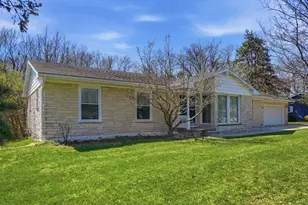 1739 Valley View Dr, Dixon, IL 61021 - Photo 37