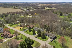 1739 Valley View Dr, Dixon, IL 61021 - Photo 29