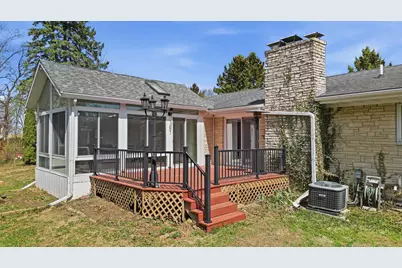 1739 Valley View Drive, Dixon, IL 61021 - Photo 33