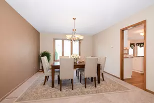 10924 Beth Dr, Orland Park, IL 60467 - Photo 5