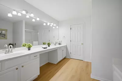 564 Harvey Lake Drive, Vernon Hills, IL 60061 - Photo 19