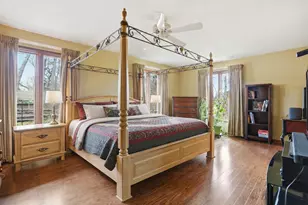 380 W Center Rd, Palatine, IL 60074 - Photo 15