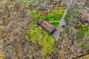 380 W Center Rd, Palatine, IL 60074 - Photo 25