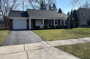 1621 Portsmouth Ln, Schaumburg, IL 60194 - Photo 1