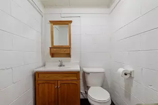 1807 Glenwood Ave, Joliet, IL 60435 - Photo 15