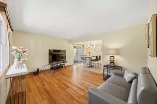12962 S May St, Calumet Park, IL 60827 - Photo 7