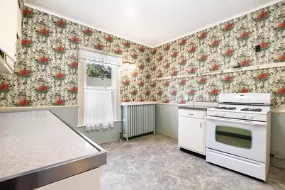 309 E 3rd Street, Sandwich, IL 60548 - Photo 9