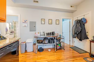 1358 N Artesian Ave, Chicago, IL 60622 - Photo 7