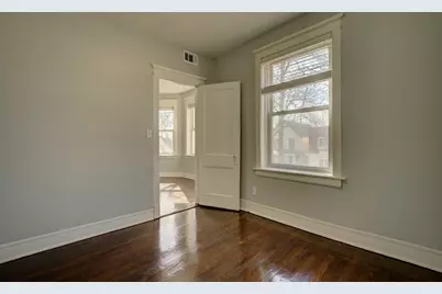 7331 S Dante Avenue #2, Chicago, IL 60619 - Photo 3