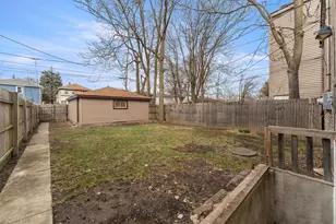 12044 S Perry Ave, Chicago, IL 60628 - Photo 29