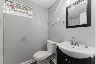 12044 S Perry Avenue, Chicago, IL 60628 - Photo 17