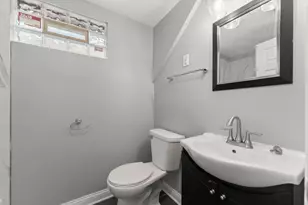 12044 S Perry Ave, Chicago, IL 60628 - Photo 17