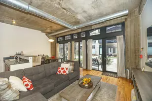 1000 W 15th St, Chicago, IL 60608 - Photo 9