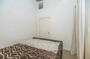 1000 W 15th St, Chicago, IL 60608 - Photo 23