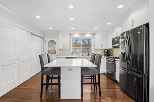 7441 Lake St, Morton Grove, IL 60053 - Photo 7