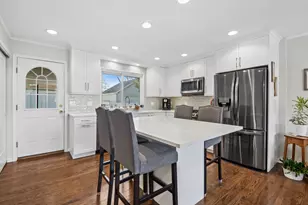 7441 Lake St, Morton Grove, IL 60053 - Photo 5