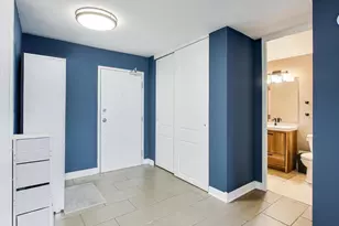 5740 N Sheridan Rd, Chicago, IL 60660 - Photo 7