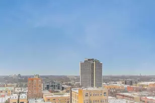 5740 N Sheridan Rd, Chicago, IL 60660 - Photo 21