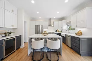 409 S Bodin St, Hinsdale, IL 60521 - Photo 7