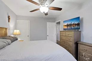 209 Meadows Rd S, Bourbonnais, IL 60914 - Photo 9