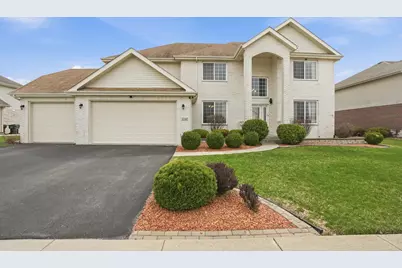 2247 S Robin Lane, Lynwood, IL 60411 - Photo 1