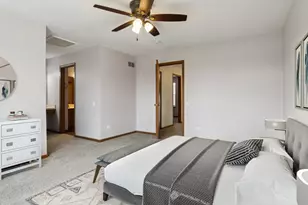 25 N Oltendorf Rd, Streamwood, IL 60107 - Photo 17